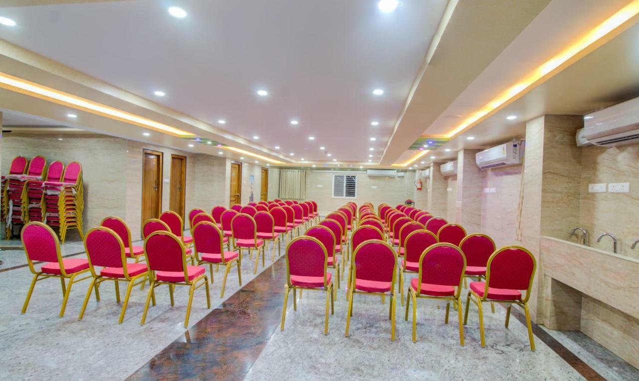 Hotel Treebo Sls Grand Tirupati Zewnętrze zdjęcie