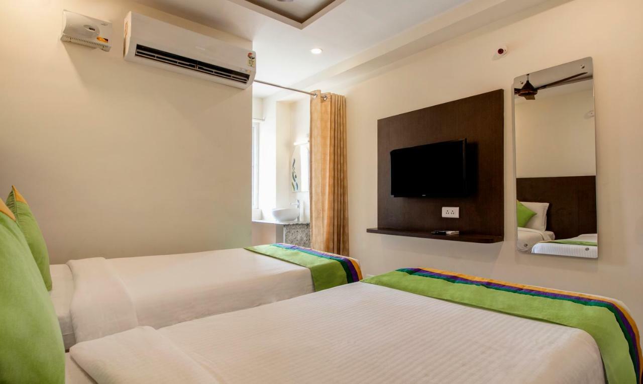 Hotel Treebo Sls Grand Tirupati Zewnętrze zdjęcie