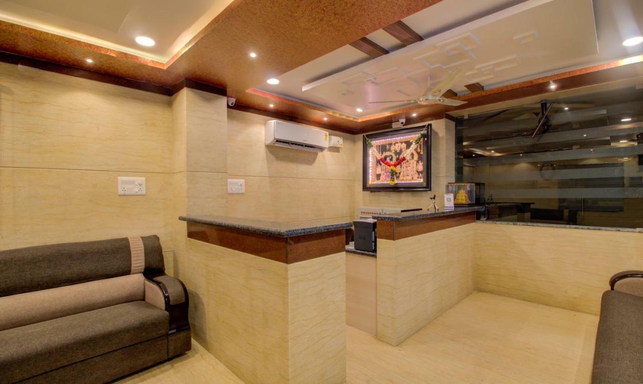 Hotel Treebo Sls Grand Tirupati Zewnętrze zdjęcie